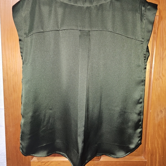 LOFT Women's Green Satin Top - Picture 3 of 3